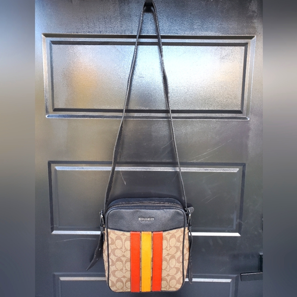 Coach Hudson unisex crossbody (style CB907)